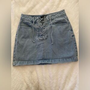 Kendall & Kylie Jean skirt